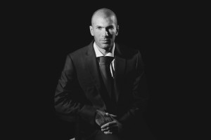 法甲：里昂2-1胜兰斯，奥亚萨瓦尔锁定胜局，里昂法甲几连冠